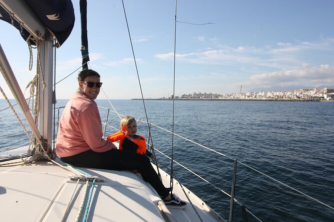 2 day sailing to Sotogrande from Marbella - Your onboard day: drinks, snacks, lunch, and a crew that keeps it smooth