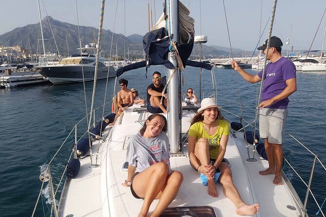 2 day sailing to Sotogrande from Marbella - The sailboat setup: comfortable sleep, real indoor space, and onboard convenience