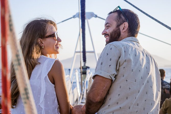 3-Hours Catamaran Tour in Malaga with Paella - Swim nets and front-row lounging: what to expect about VIP space