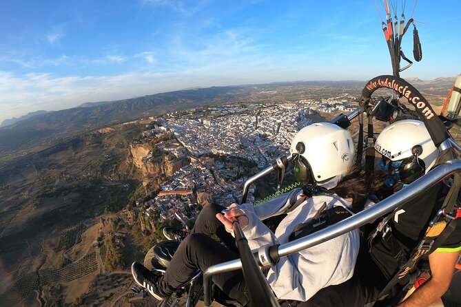 30-minute paramotor flight in Ronda - Safety approach, what you should notice and what you can relax about
