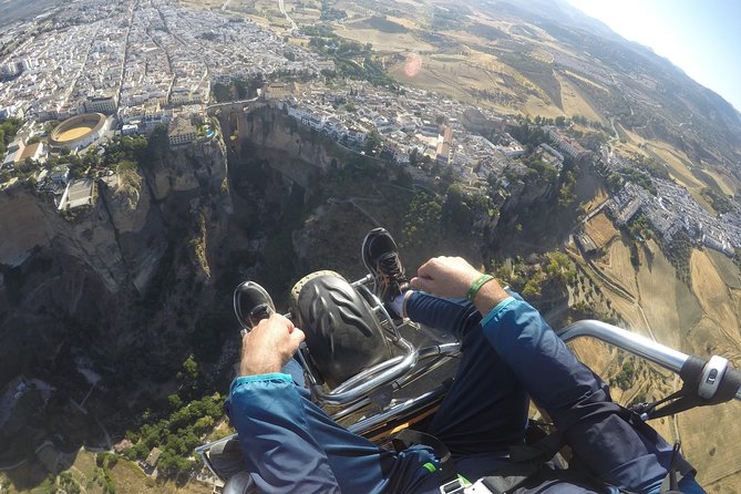 30-minute paramotor flight in Ronda - Time on the clock, what 1 hour 30 minutes usually means