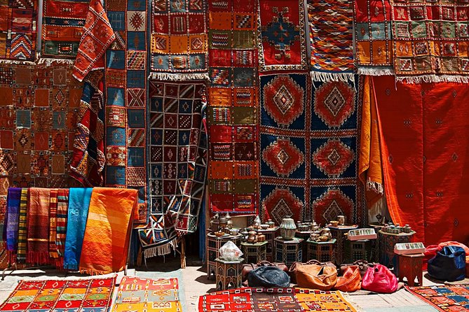 6-Night Morocco Tour from Malaga: Fez, Meknes, Marrakech, Casablanca, Rabat and Tangier - Marrakech: Menara Gardens, Bahía Palace, and Djemaa el Fna access