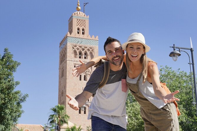 6-Night Morocco Tour from Malaga: Fez, Meknes, Marrakech, Casablanca, Rabat and Tangier - Casablanca in panoramic mode: Hassan II Mosque exteriors and the Corniche