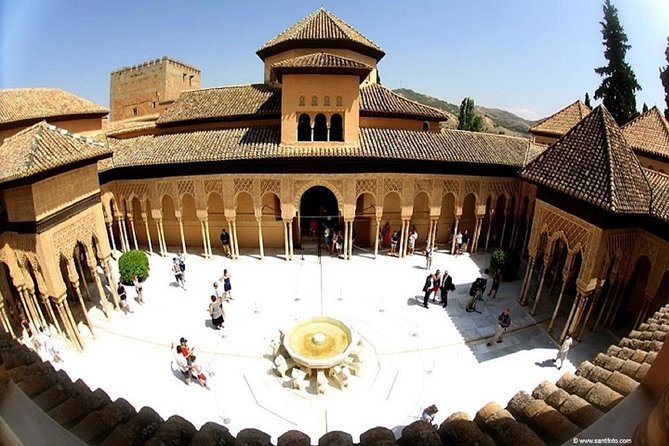 Alhambra, Nasrid Palaces and Generalife Private Tour from Malaga - Getting there from Malaga and nearby towns: door-to-door, not hassle-to-hassle