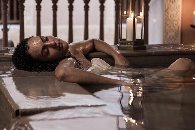 Arabian Baths Experience at Malaga’s Hammam Al Andalus - Steam room inhalation and why the scent matters