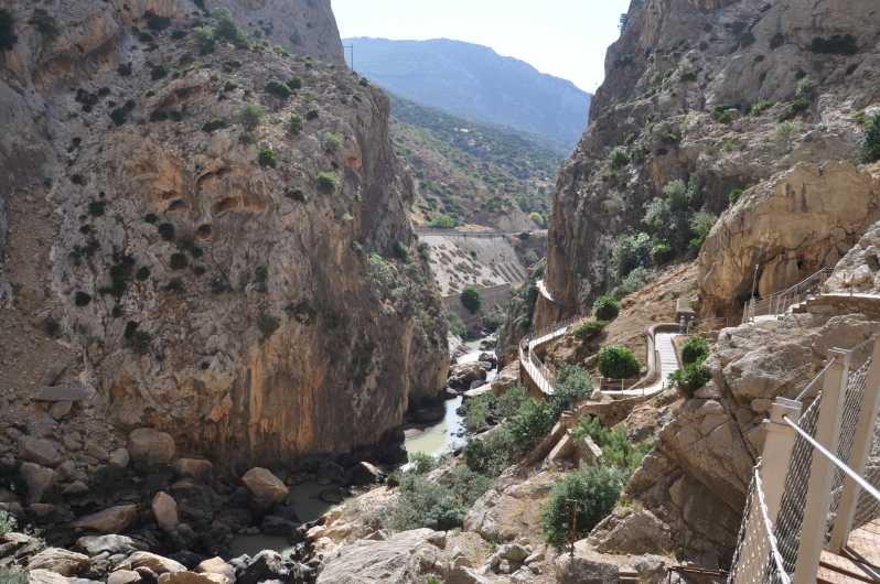 Ardales: Caminito del Rey & El Gaitanejo Guided Walking Tour - First stop: El Kiosko meeting point and how to set your timing