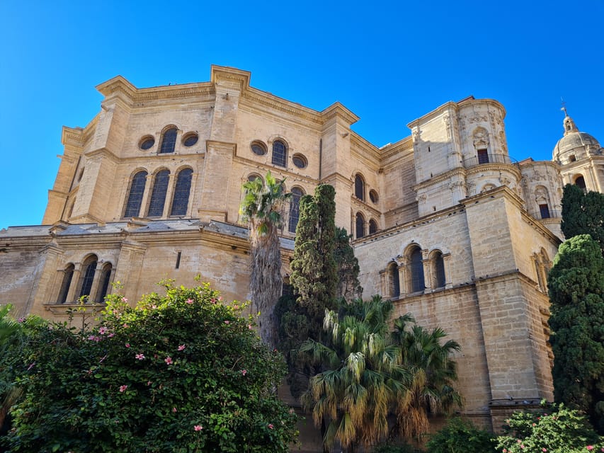 Audioguide City Walk Malaga for cruises (German & English) - The app experience: GPS, map view, and how to avoid getting lost