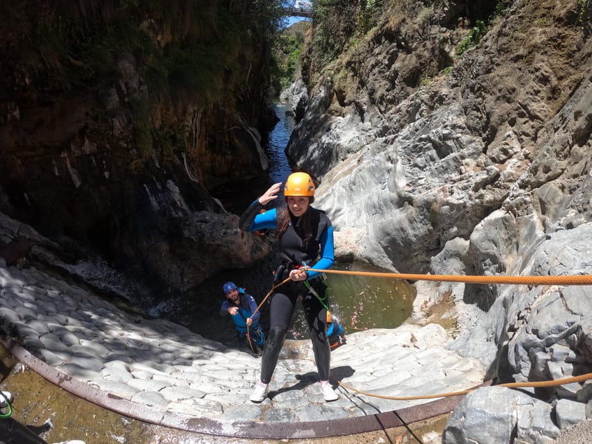 Benahavís: Canyoning Guided Tour at Guadalmina River - Canyoning on the Guadalmina River: what makes this near Marbella trip special