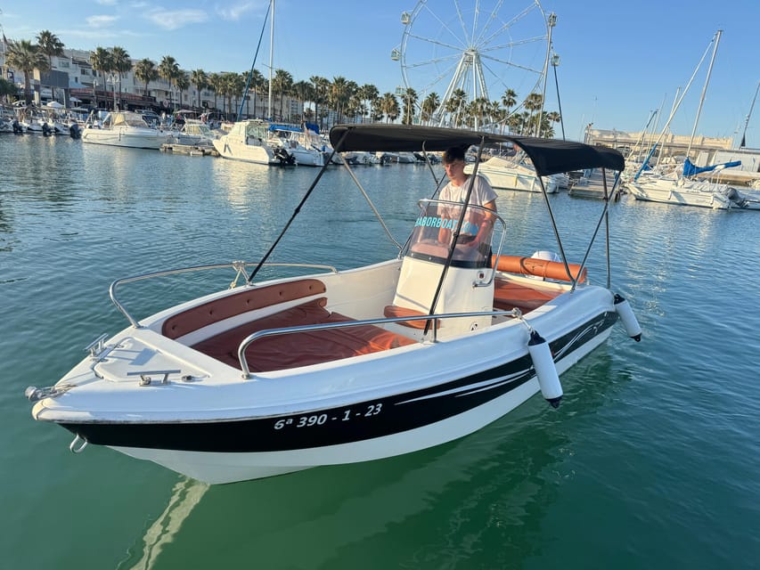 Benalmádena: Boat Rental without License - Price and value: when $47 per group makes sense
