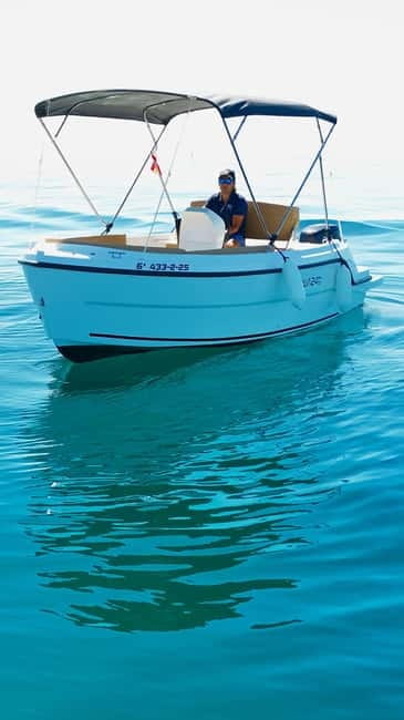 Benalmádena: license-Free Rent Boat for Dolphin Watching - Captain your own speedboat, with staff handling the hard parts