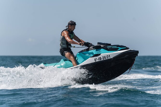 Best jet ski rental without a license in Fuengirola - License-Free Setup: How the Monitor Ride Works (and Age Rules)