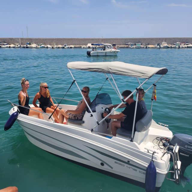 Boat without licence, fuel included - Your fuel included price, and why it is good value for a group