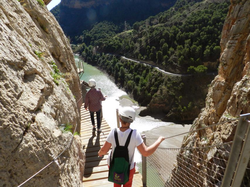 Caminito del Rey: Trekking Tour with Hiking Guide - The main event: your 2-hour guided walk on Caminito del Rey