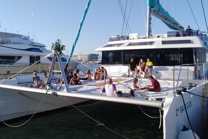 Catamaran tour with swimming stop in Malaga - Where the tour leaves from at Muelle Uno