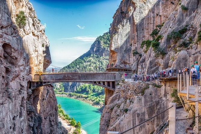 Dare to take a walk along the Caminito del Rey path private tour from Malaga - Photos you’ll actually want, plus how to pace yourself