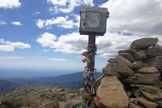 Dayhikes with pick-up from Marbella and Estepona - Choosing your weekday: Monday and Tuesday easier, Thursday medium, Friday tougher