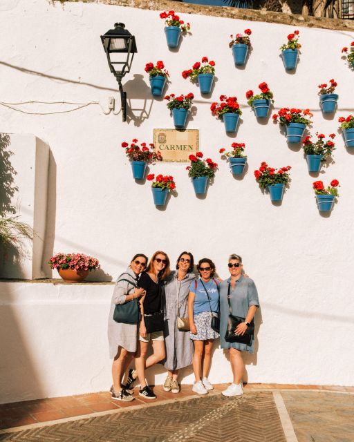 Discover Marbella's Old Town with five-star private tour - Arab Medina Streets and the 1502 Palace Story