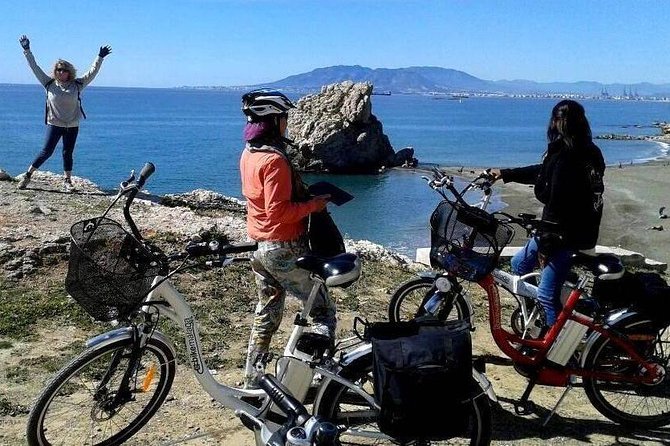 E-bike Tour and Rental in Malaga - Starting tips in Centro, how the guide helps you move smarter