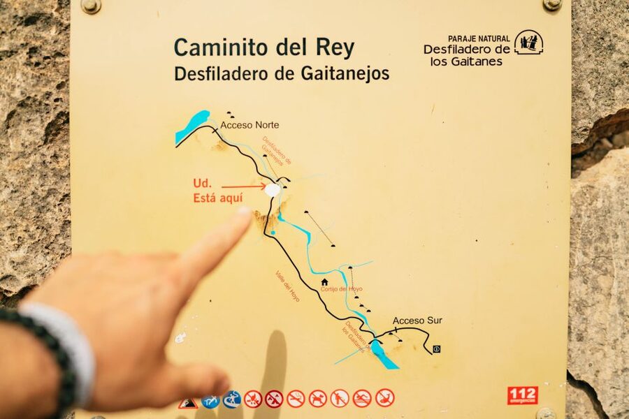 El Chorro: Caminito del Rey Guided Tour with Shuttle Bus - What you learn about Desfiladero de Los Gaitanes along the way