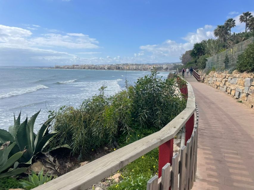 Estepona Bike Tour - Puerto Pesquero Estepona Stop: Boats, Views, and a Light Refresh Break