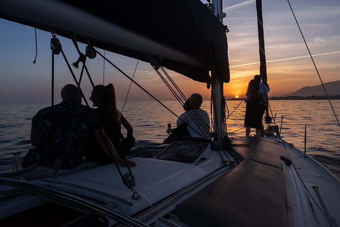 Exclusive private experience in luxury catamaran - Snorkeling gear and paddle surf boards, and how to use them well