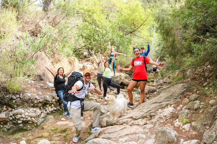Explore Marbella's Nature: Guided Hiking And Foraging Trip - Duration and hiking effort, from meeting point to parking return