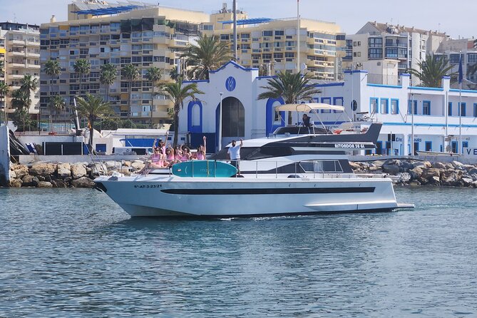 Express Transfer Marbella - Puerto Banus - Why The Crew Counts: Skipper Louis And Captain Antonio