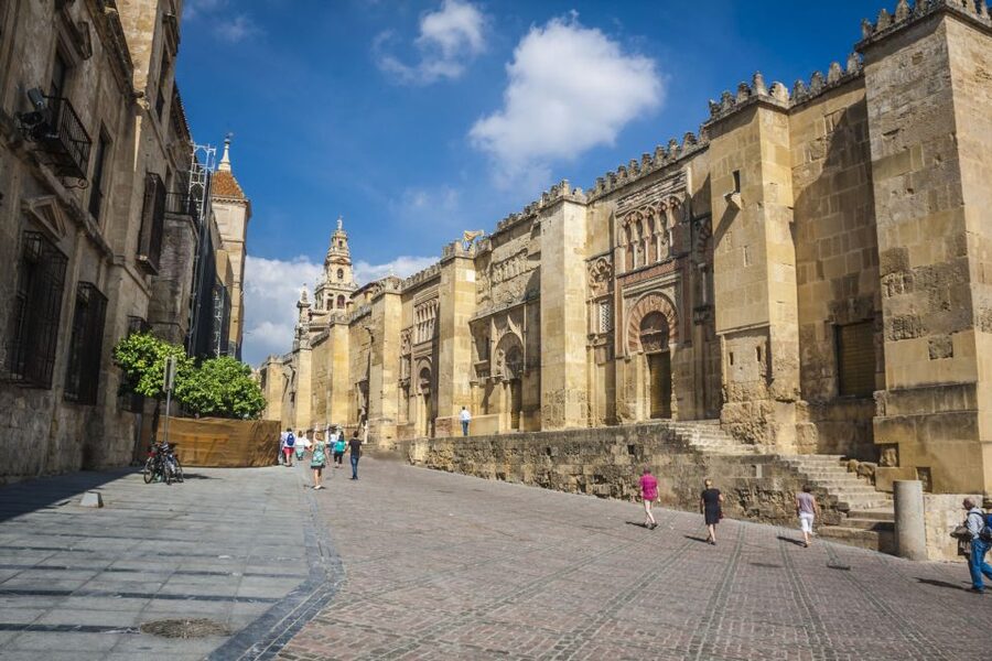 From Costa del Sol & Malaga: Cordoba Guided Day Tour - Free time and lunch on your own: use it like locals do