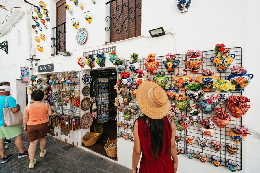 From Costa del Sol: Mijas, Marbella and Puerto Banús Tour - CAC Museum in Mijas: Picasso Ceramics as a Midday Culture Stop