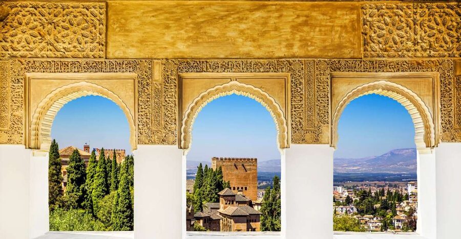 From Costa del Sol or Malaga: Granada and Alhambra Tour - Why the drive from Málaga is part of the fun