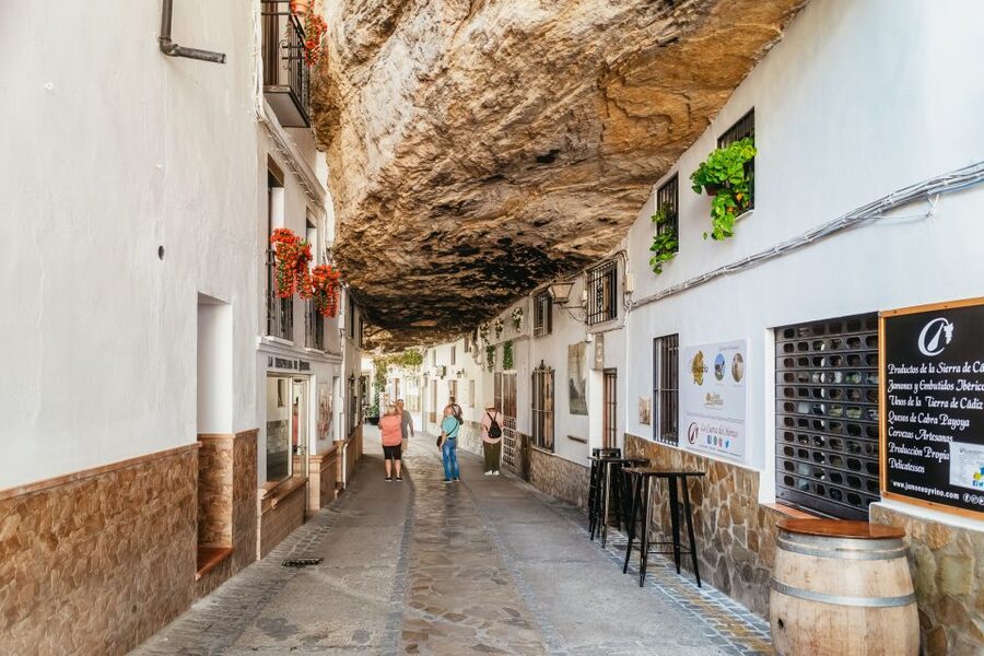 From Costa del Sol: Ronda and Setenil de las Bodegas - Language, walking, and comfort notes you should not ignore