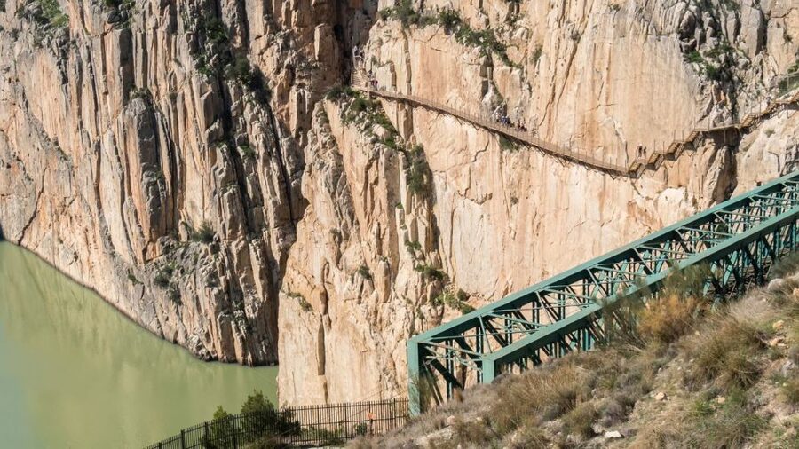 From Fuengirola: Caminito del Rey Guided Day Trip - Northern access to Caminito: helmets, tunnels, and the 4.8 km spine of the day