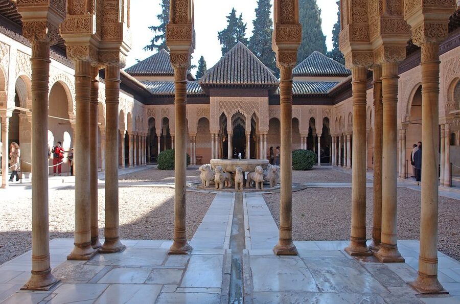 From Malaga: Alhambra Guided Tour with Entry Tickets - Nasrid Palaces: what you get, and when your ticket includes them