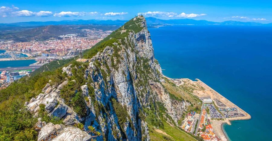 From Malaga and Costa del Sol: Gibraltar Sightseeing Tour - A one-day Gibraltar hit from Costa del Sol