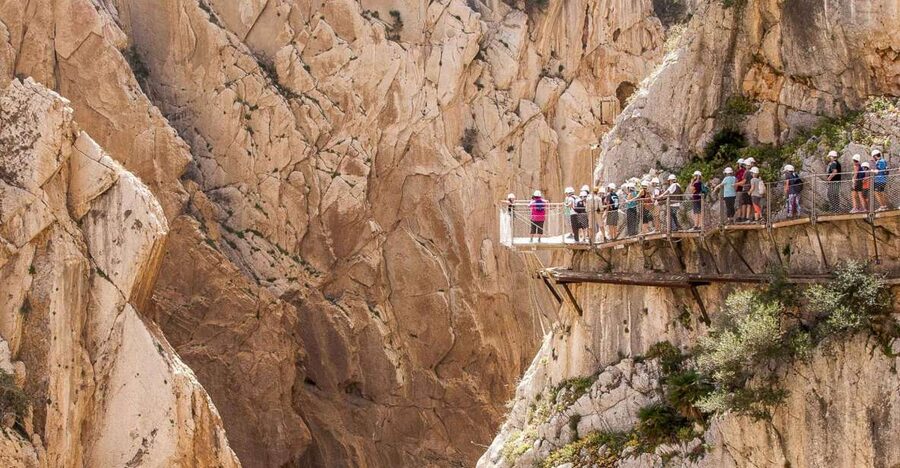 From Málaga: Caminito del Rey Day Trip by Bus - Meeting point near María Zambrano, and how the day starts smoothly