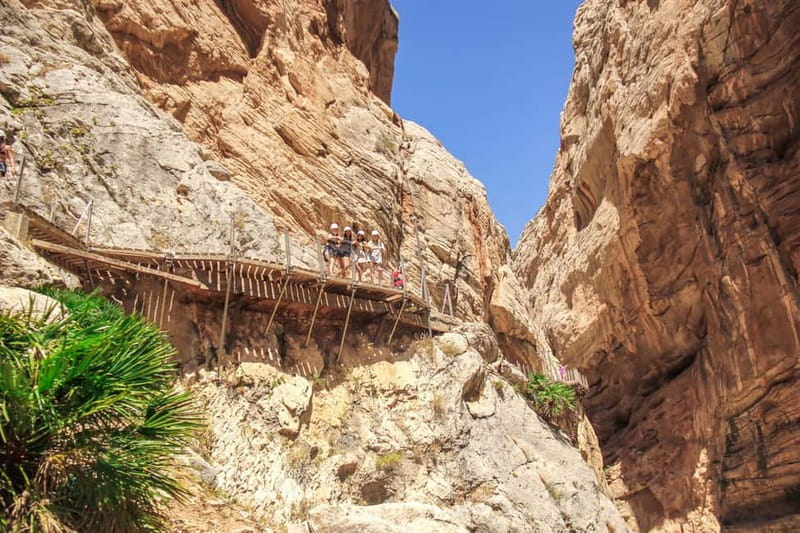 From Málaga: Caminito del Rey Day Trip & Guided Tour - Why this Caminito del Rey day feels different from DIY
