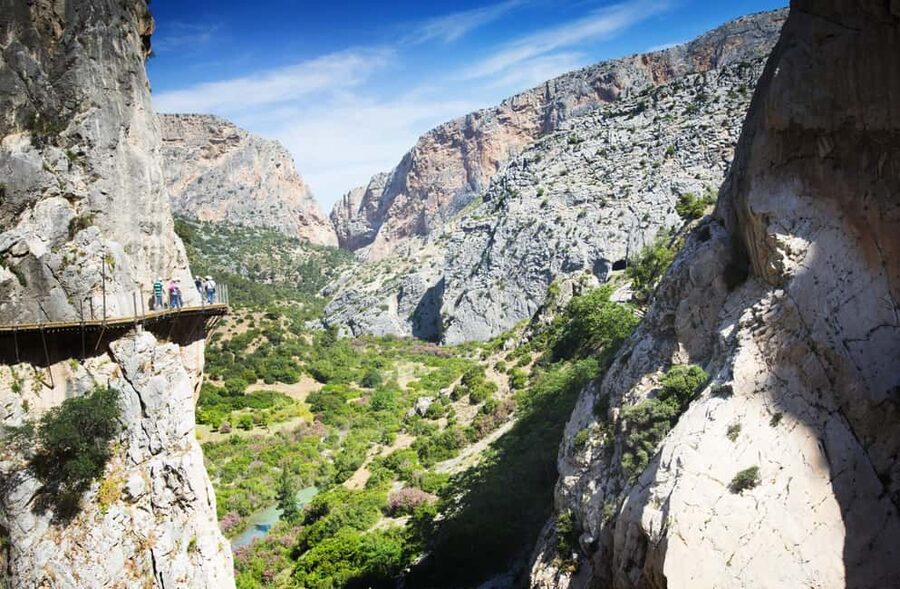 From Malaga: Caminito del Rey guided tour + round-trip transportation - On the trail for 3 hours: what a guided Caminito walk feels like