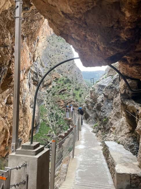 From Malaga: Caminito del Rey guided tour + round-trip transportation - Safety, insurance, and the weather closure money-back promise