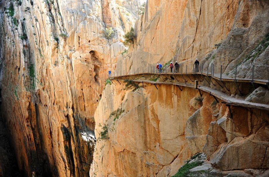 From Málaga: Caminito del Rey Small-Group Tour with Picnic - Getting Oriented Fast: Málaga Pickup and the Easy Start