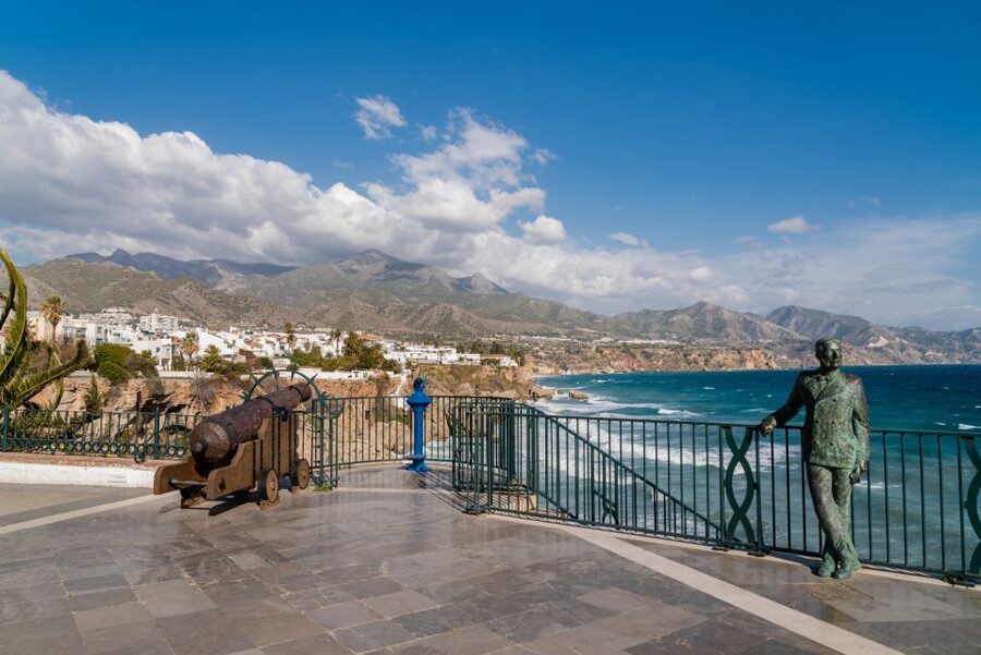 From Málaga /Costa del Sol: Trip to Nerja & Frigiliana - Nerja and Frigiliana in one day: a great pairing