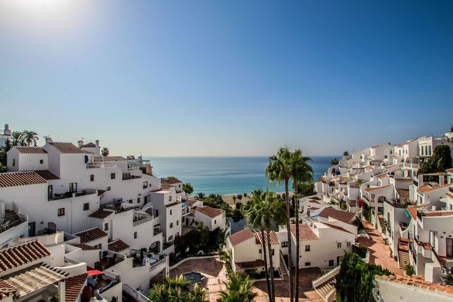 From Málaga /Costa del Sol: Trip to Nerja & Frigiliana - Who should book this Nerja and Frigiliana trip?
