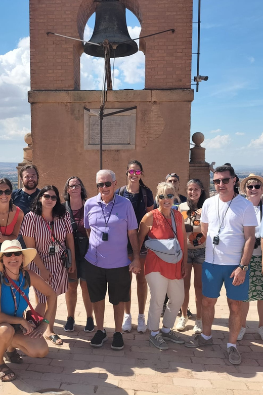 From Malaga: Day Trip to Alhambra by Bus with Entry Tickets - Pickup at Vincci Selección Posada del Patio and the coach ride to Granada
