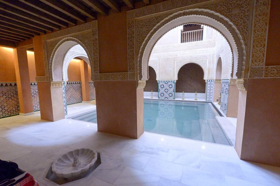 From Malaga: Hammam Bath, Kessa and Relaxing Massage Tour - Entering the hammam route: what the first minutes should feel like