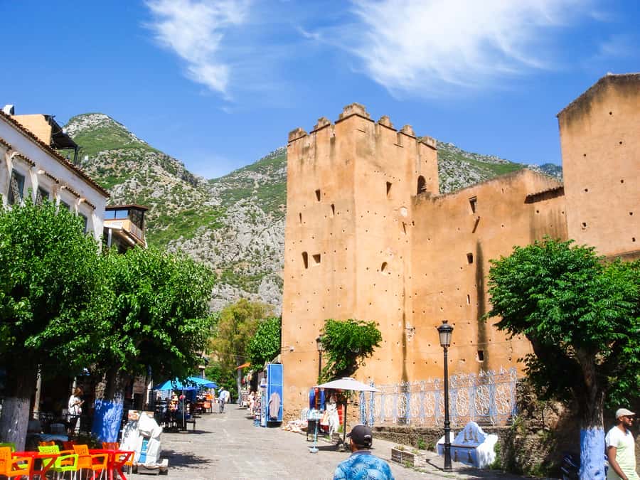 From Málaga: Morocco Day Trip with Tour Guide and Lunch - Tetouan’s guided old-town walk: Mellah, synagogue area, and UNESCO medina