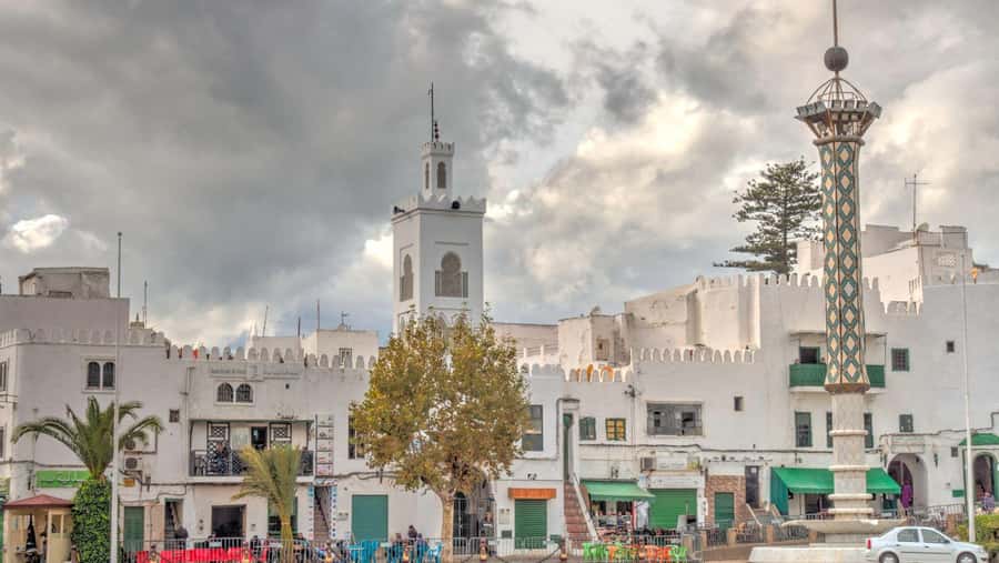From Málaga: Morocco Day Trip with Tour Guide and Lunch - Who this tour suits best, and who should skip it