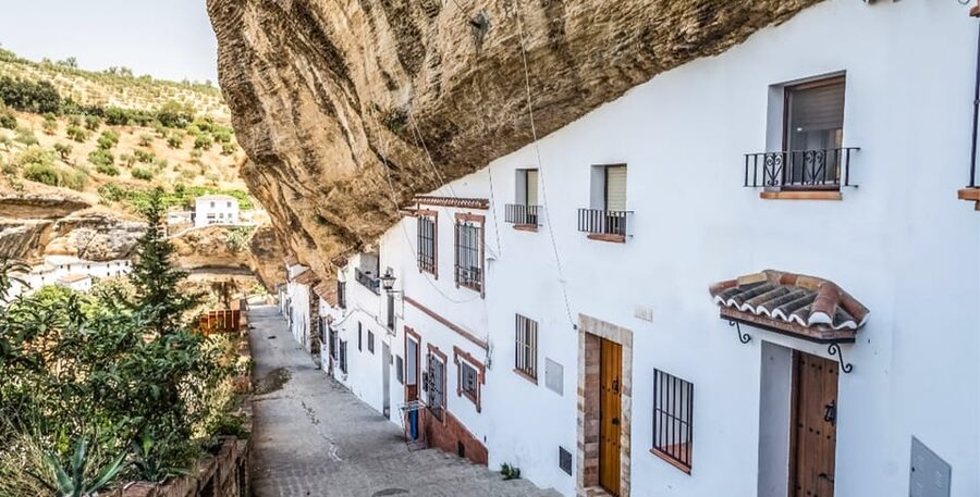 From Malaga: Ronda and Setenil Tour with Scenic Train - The Coach-to-Setenil Transition and Why the Train Part Helps