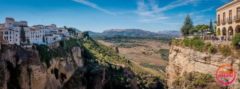 From Malaga: Ronda & Setenil de las Bodegas Guided Day Trip - Setenil de las Bodegas: walk the rock streets and shoot great photos