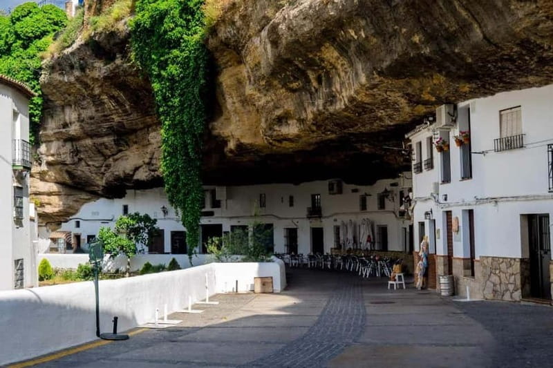 From Malaga: Ronda & Setenil de las Bodegas Guided Day Trip - Who this day trip suits best