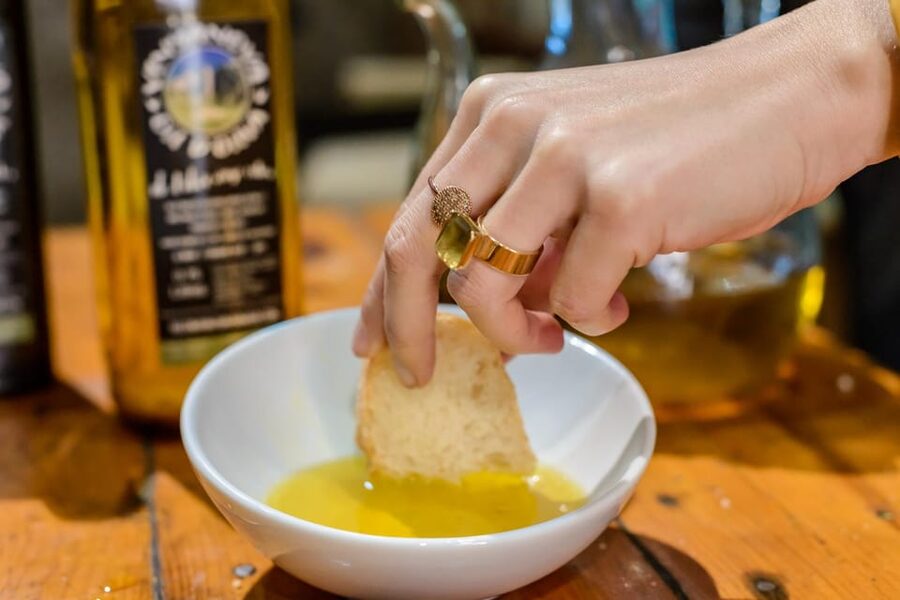From Málaga: Ronda, Wine & Olive Oil Tasting Small Group - How “4 to 10 hours” plays out in real terms