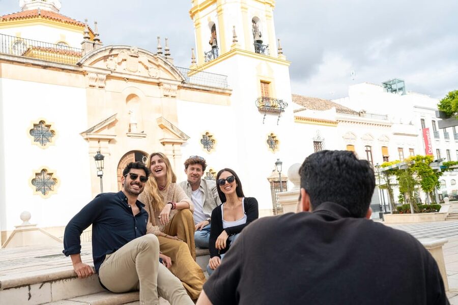 From Málaga: Ronda, Wine & Olive Oil Tasting Small Group - Stop in Ronda: the guided walk hits the big landmarks without overstuffing your day